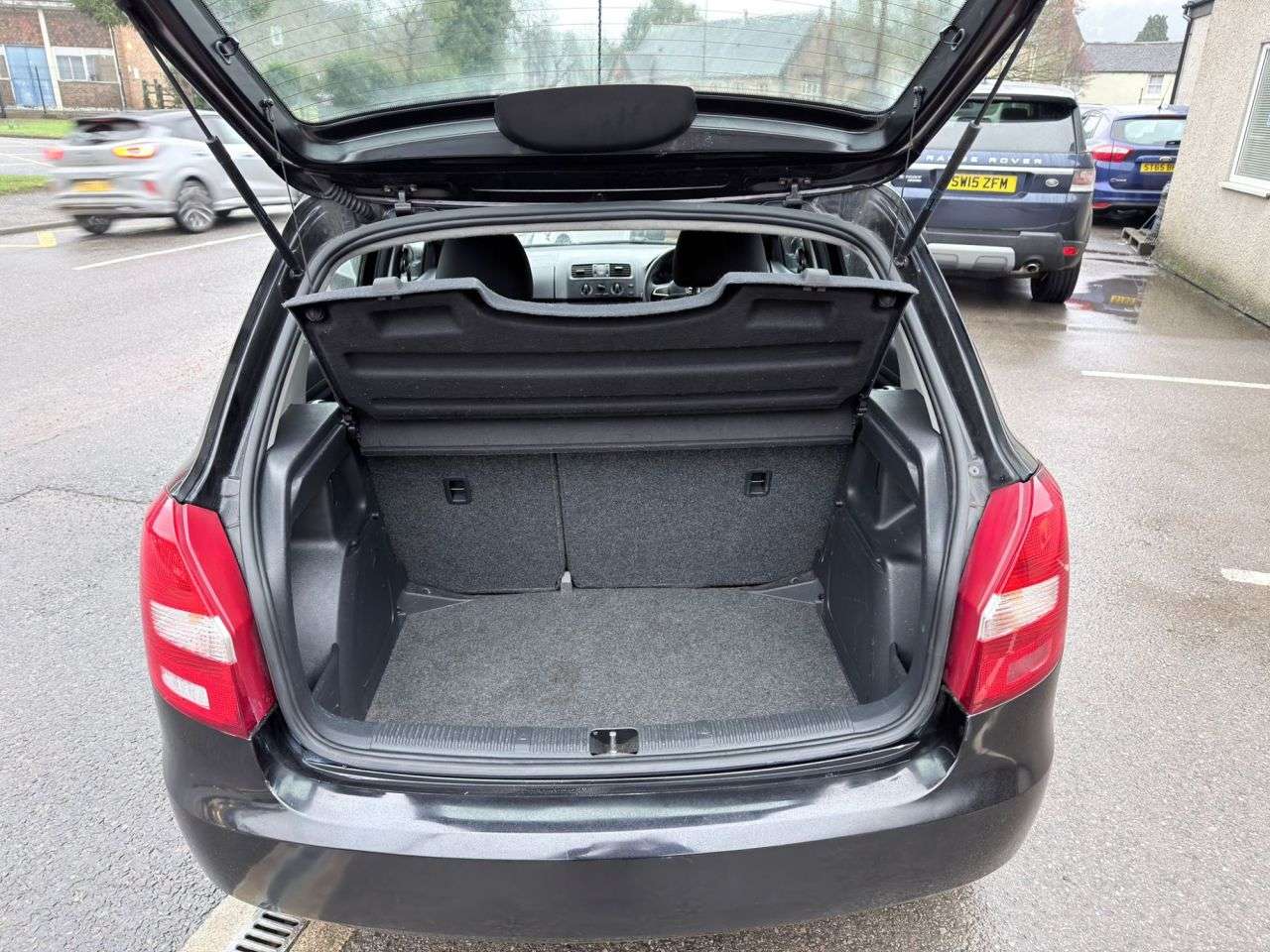 2014 SKODA FABIA 2014 SKODA FABIA