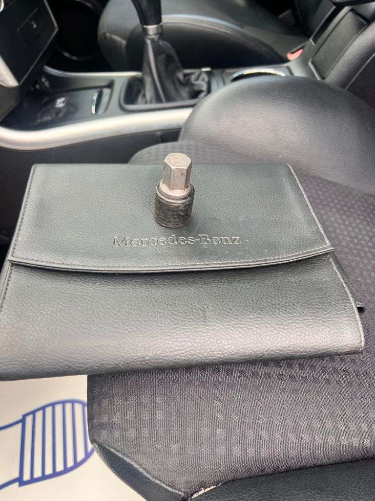 2011 MERCEDES-BENZ B-CLASS 2011 MERCEDES-BENZ B-CLASS