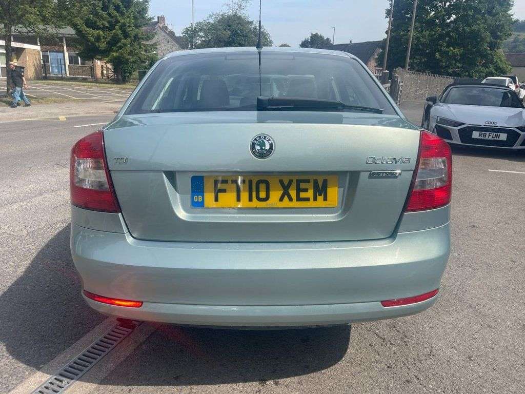 2010 SKODA OCTAVIA 2010 SKODA OCTAVIA