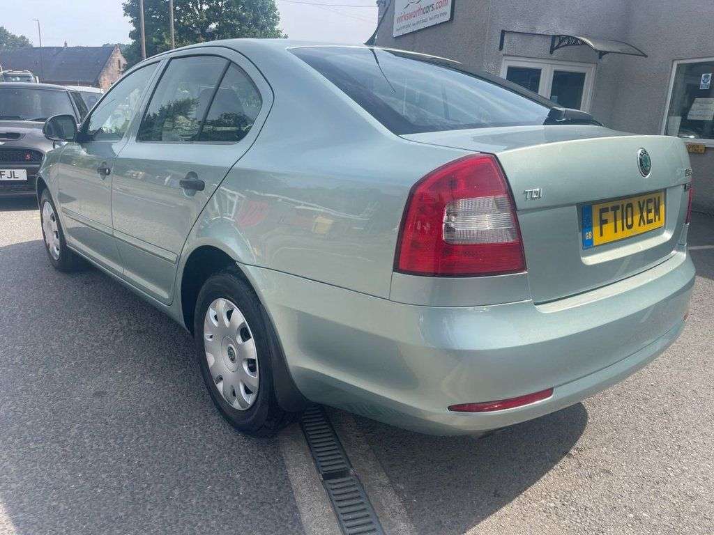 2010 SKODA OCTAVIA 2010 SKODA OCTAVIA