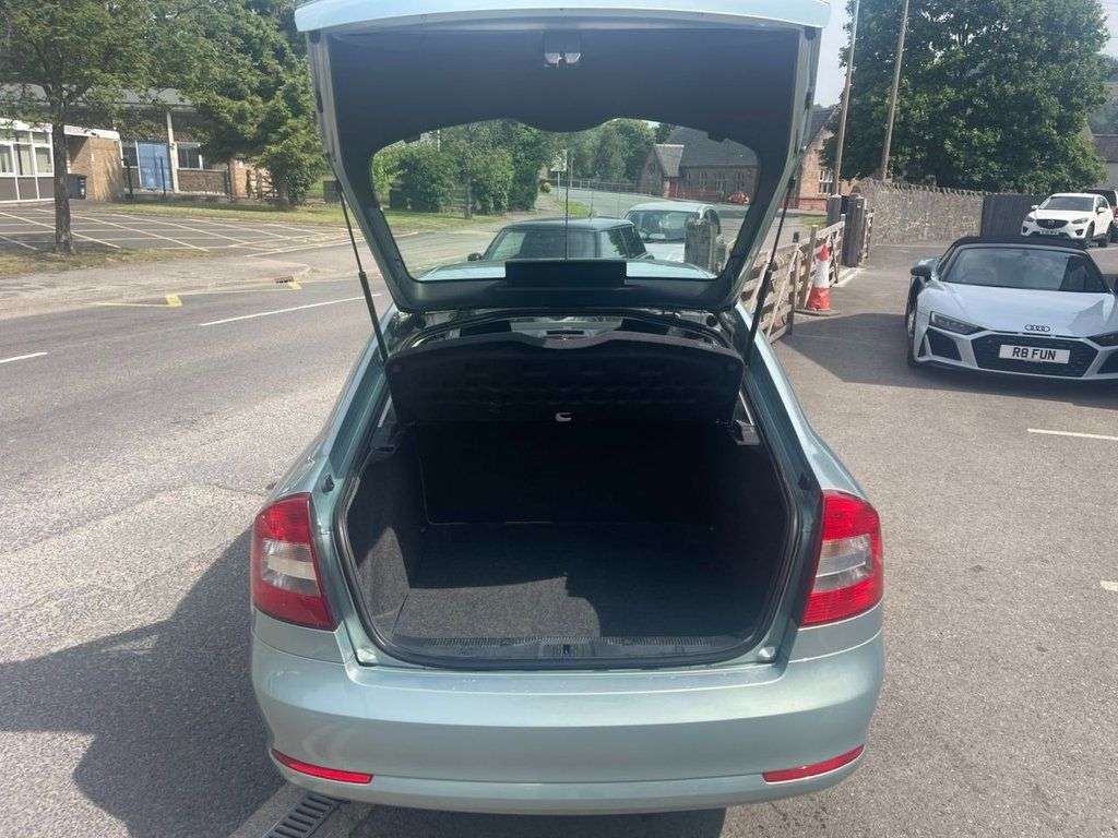 2010 SKODA OCTAVIA 2010 SKODA OCTAVIA