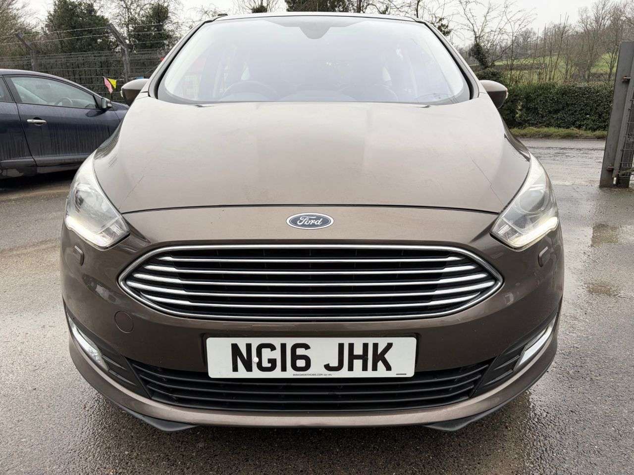 A 2016 FORD C-MAX 1.5 TDCi Titanium X MPV 5dr Diesel Manual Euro 6* F/S/H* PAN ROOF*2 OWNERS* A 2016 FORD C-MAX 1.5 TDCi Titanium X MPV 5dr Diesel Manual Euro 6* F/S/H* PAN ROOF*2 OWNERS*