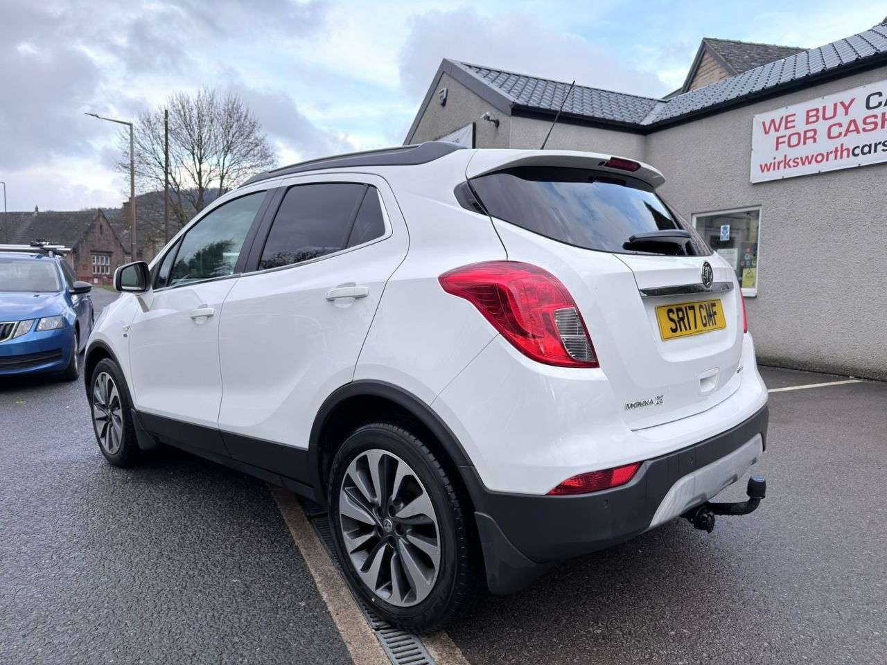 A 2017 VAUXHALL MOKKA X 1.4i Turbo Elite Nav SUV 5dr Petrol Automatic Euro 6*1 OWNER*FSH 8 STAMPS* A 2017 VAUXHALL MOKKA X 1.4i Turbo Elite Nav SUV 5dr Petrol Automatic Euro 6*1 OWNER*FSH 8 STAMPS*