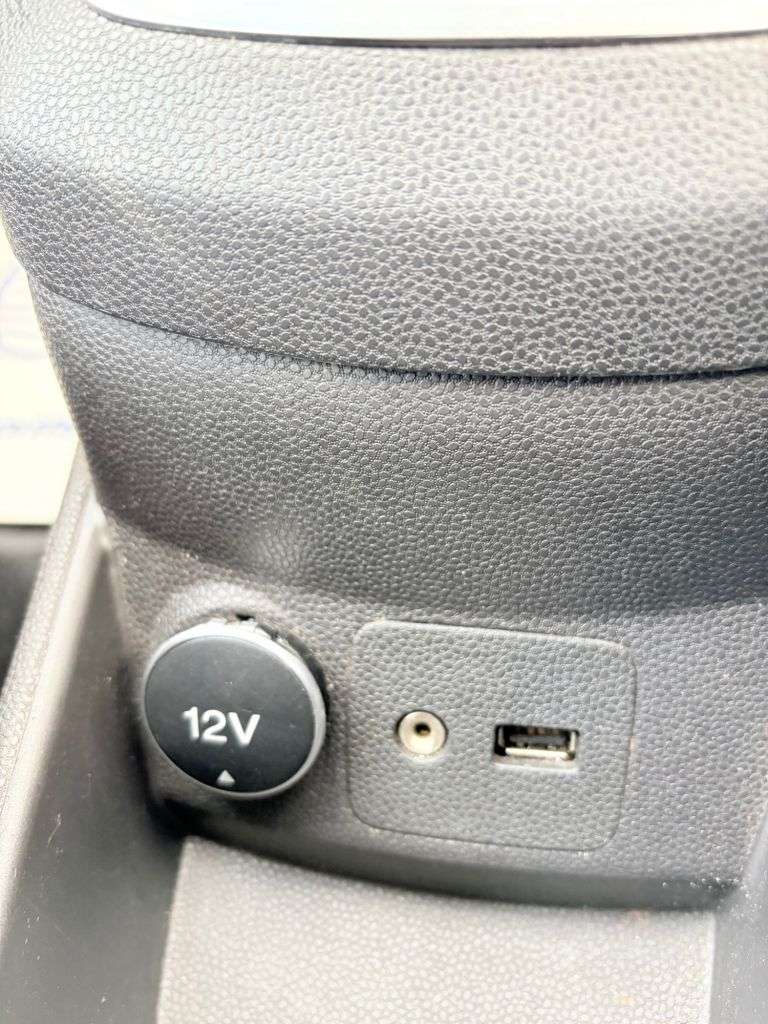 2013 FORD FIESTA 2013 FORD FIESTA