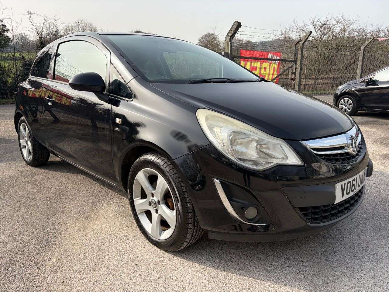 A 2011 VAUXHALL CORSA 1.2i ecoFLEX 16V SXi Hatchback 3dr Petrol Manual Euro 5 * 2 Remote Keys, CD A 2011 VAUXHALL CORSA 1.2i ecoFLEX 16V SXi Hatchback 3dr Petrol Manual Euro 5 * 2 Remote Keys, CD