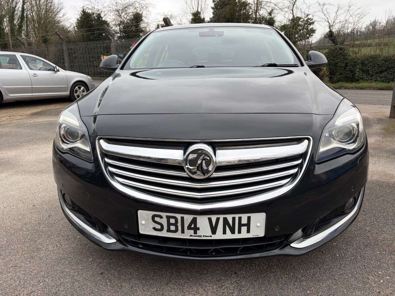 A 2014 VAUXHALL INSIGNIA 2.0 CDTi Elite Nav Hatchback 5dr Diesel Auto Euro 5* FULL SERVICE HISTORY*A A 2014 VAUXHALL INSIGNIA 2.0 CDTi Elite Nav Hatchback 5dr Diesel Auto Euro 5* FULL SERVICE HISTORY*A
