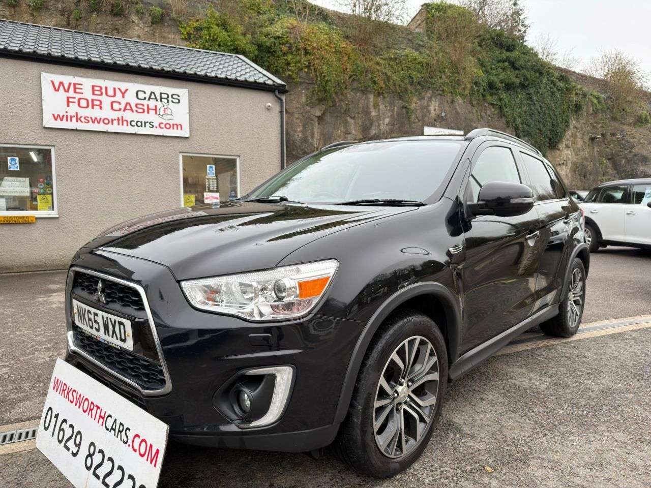 A 2015 MITSUBISHI ASX 2.2 DI-D ZC-H SUV 5dr Diesel Auto 4WD Euro 6*FSH 8 STAMPS*SAT NAV*4x4* *FSH A 2015 MITSUBISHI ASX 2.2 DI-D ZC-H SUV 5dr Diesel Auto 4WD Euro 6*FSH 8 STAMPS*SAT NAV*4x4* *FSH