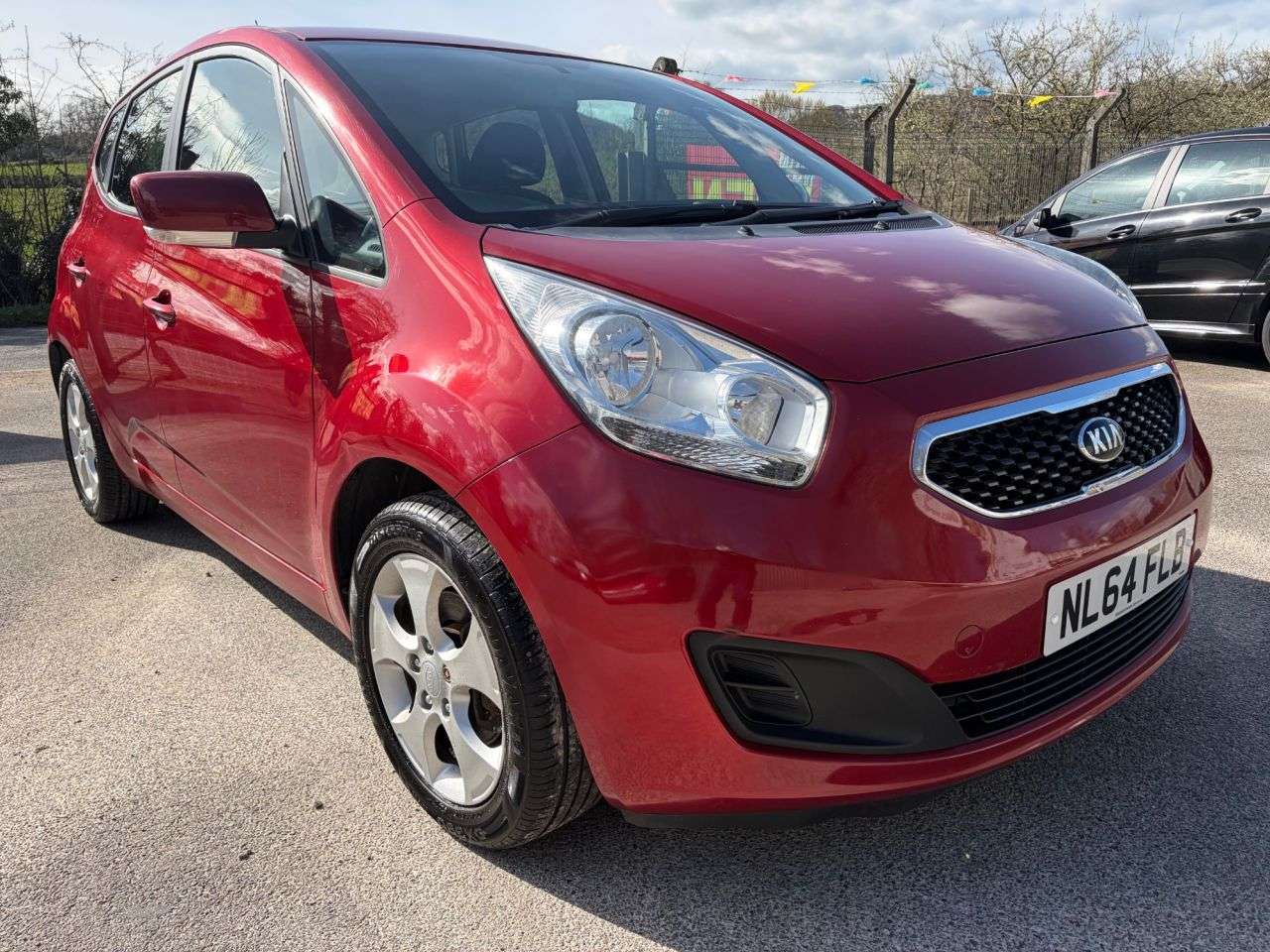 A 2014 KIA VENGA 1.4 CRDi 2 MPV 5dr Diesel Manual Euro 5 * 2 OWNERS FROM NEW, £35 ROAD TAX, A 2014 KIA VENGA 1.4 CRDi 2 MPV 5dr Diesel Manual Euro 5 * 2 OWNERS FROM NEW, £35 ROAD TAX,