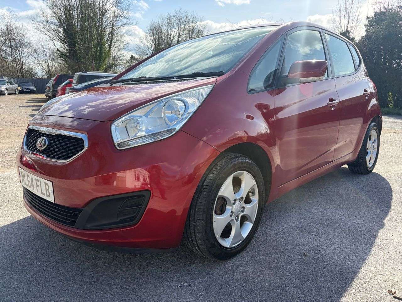 A 2014 KIA VENGA 1.4 CRDi 2 MPV 5dr Diesel Manual Euro 5 * 2 OWNERS FROM NEW, £35 ROAD TAX, A 2014 KIA VENGA 1.4 CRDi 2 MPV 5dr Diesel Manual Euro 5 * 2 OWNERS FROM NEW, £35 ROAD TAX,