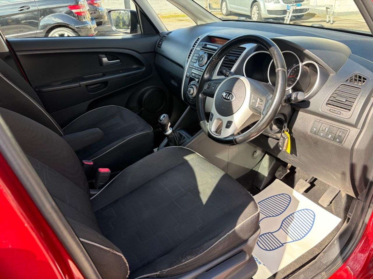 2014 KIA VENGA 2014 KIA VENGA