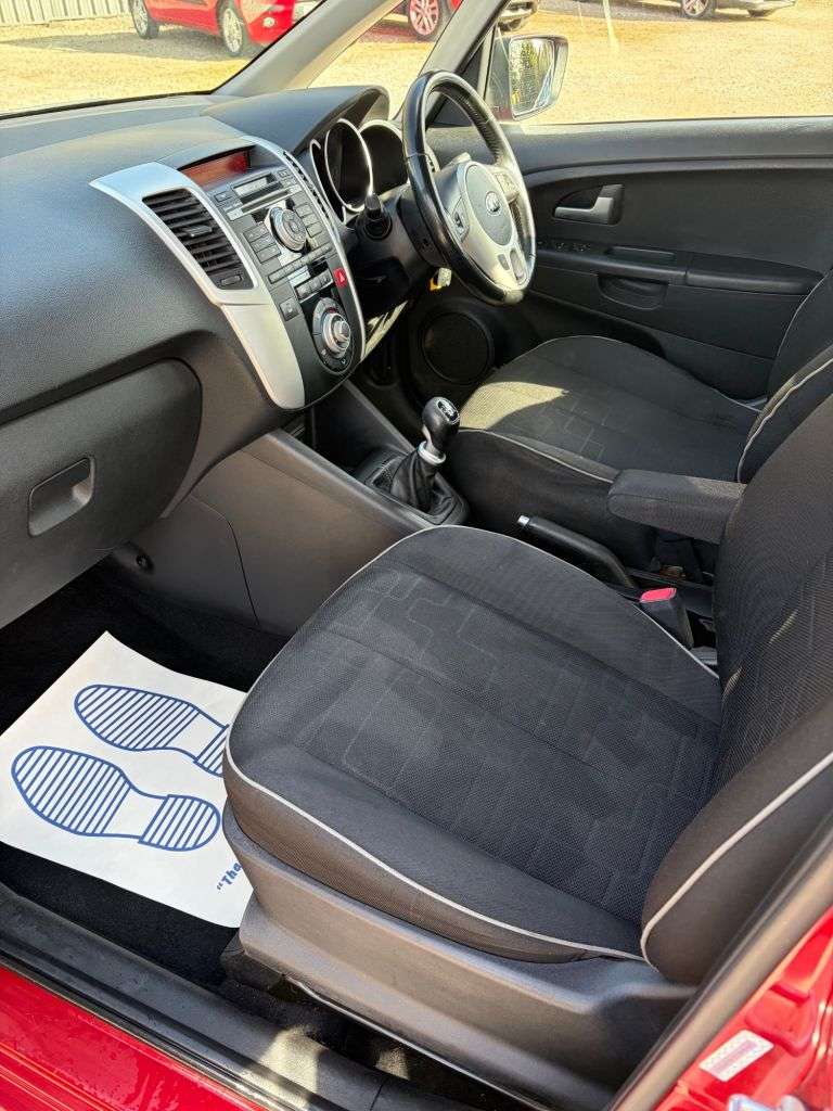 2014 KIA VENGA 2014 KIA VENGA