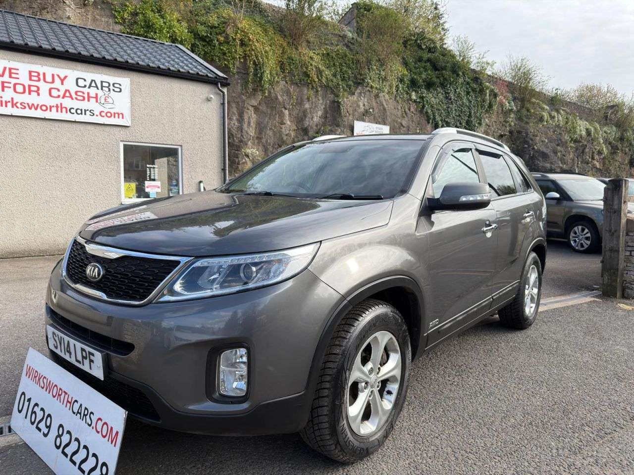 A 2014 KIA SORENTO 2.2 CRDi KX-2 SUV 5dr Diesel Manual AWD Euro 5*FULL SERVICE HISTORY, 11 STA A 2014 KIA SORENTO 2.2 CRDi KX-2 SUV 5dr Diesel Manual AWD Euro 5*FULL SERVICE HISTORY, 11 STA
