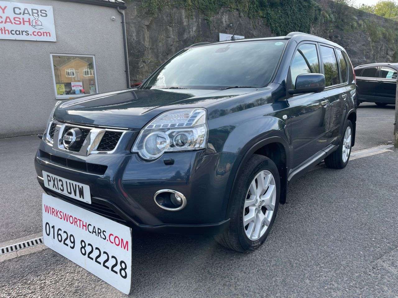 A 2013 NISSAN X-TRAIL 2.0 dCi Tekna SUV 5dr Diesel Manual 4WD Euro 5*FSH*LAST OWNER 7yrs*4x4* *FS A 2013 NISSAN X-TRAIL 2.0 dCi Tekna SUV 5dr Diesel Manual 4WD Euro 5*FSH*LAST OWNER 7yrs*4x4* *FS