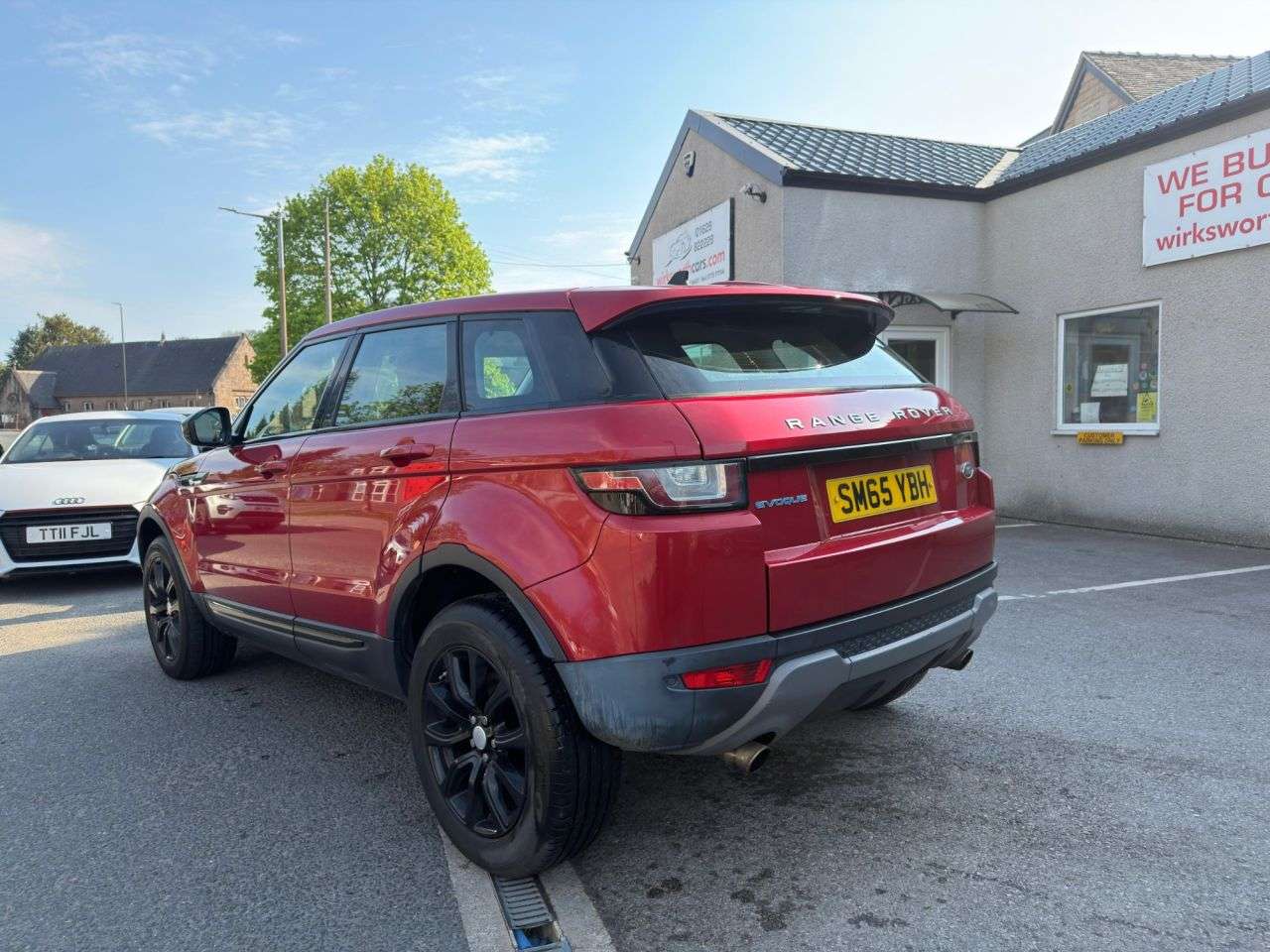 A 2015 LAND ROVER RANGE ROVER EVOQUE ED4 SE TECH A 2015 LAND ROVER RANGE ROVER EVOQUE ED4 SE TECH
