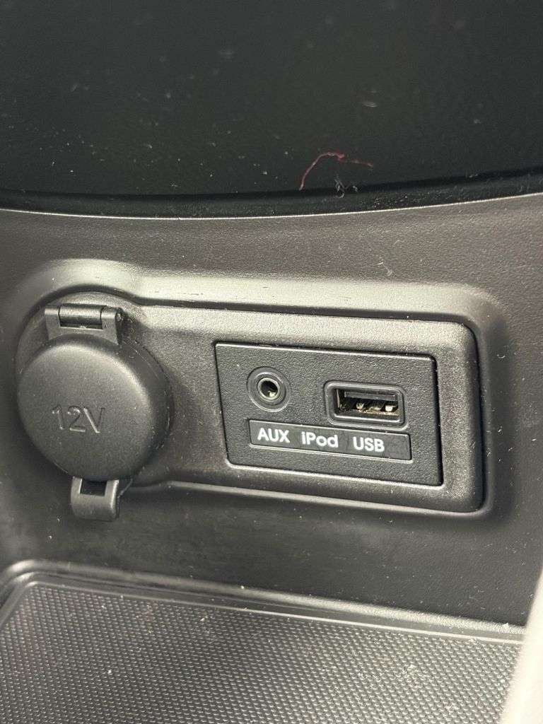 2015 KIA VENGA 2015 KIA VENGA