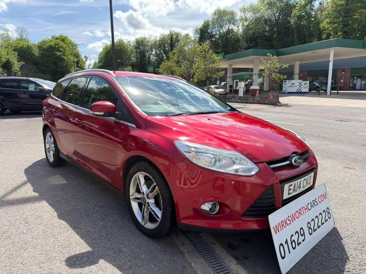 A 2014 FORD FOCUS 2.0 TDCi Titanium X Estate Diesel Man Euro 5*9 SERVICE'S*TOW BAR*SAT NAV* * A 2014 FORD FOCUS 2.0 TDCi Titanium X Estate Diesel Man Euro 5*9 SERVICE'S*TOW BAR*SAT NAV* *