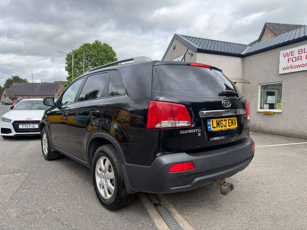 A 2012 KIA SORENTO 2.2 CRDi 1 SUV 5dr Diesel Manual Euro 5 *PART/X TO CLEAR, 7 SEATER, 6 SERVI A 2012 KIA SORENTO 2.2 CRDi 1 SUV 5dr Diesel Manual Euro 5 *PART/X TO CLEAR, 7 SEATER, 6 SERVI