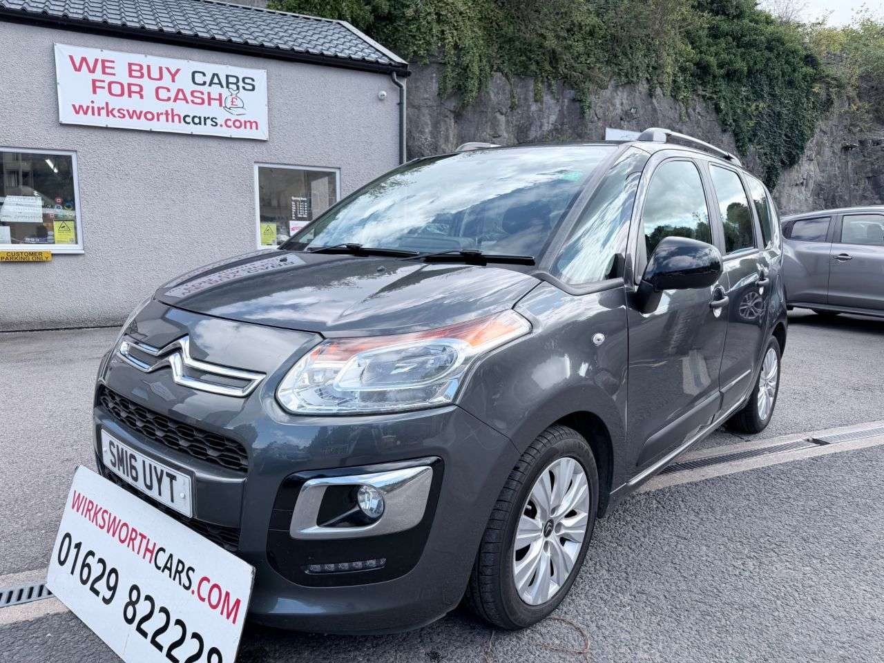 A 2016 CITROEN C3 PICASSO 1.2 PureTech Edition MPV 5dr Petrol Manual Euro 6* 16" ALLOYS, 2 KEYS, REAR A 2016 CITROEN C3 PICASSO 1.2 PureTech Edition MPV 5dr Petrol Manual Euro 6* 16" ALLOYS, 2 KEYS, REAR
