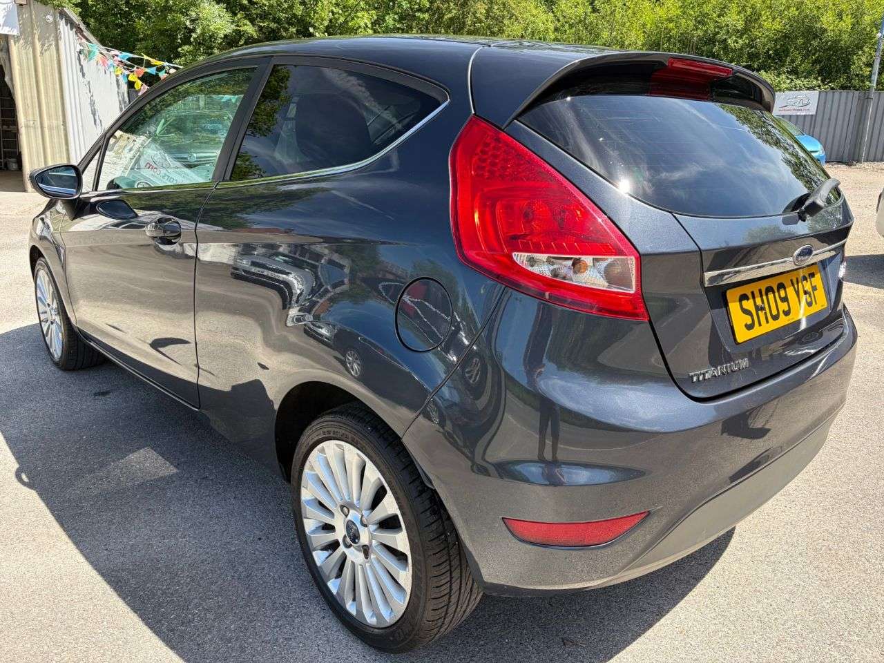 A 2009 FORD FIESTA 1.4 Titanium Hatchback 3dr Petrol Manual *P/X TO CLEAR, FULL SERVICE HISTOR A 2009 FORD FIESTA 1.4 Titanium Hatchback 3dr Petrol Manual *P/X TO CLEAR, FULL SERVICE HISTOR