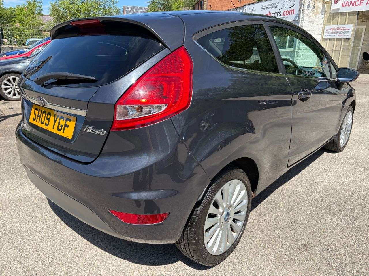 A 2009 FORD FIESTA 1.4 Titanium Hatchback 3dr Petrol Manual *P/X TO CLEAR, FULL SERVICE HISTOR A 2009 FORD FIESTA 1.4 Titanium Hatchback 3dr Petrol Manual *P/X TO CLEAR, FULL SERVICE HISTOR