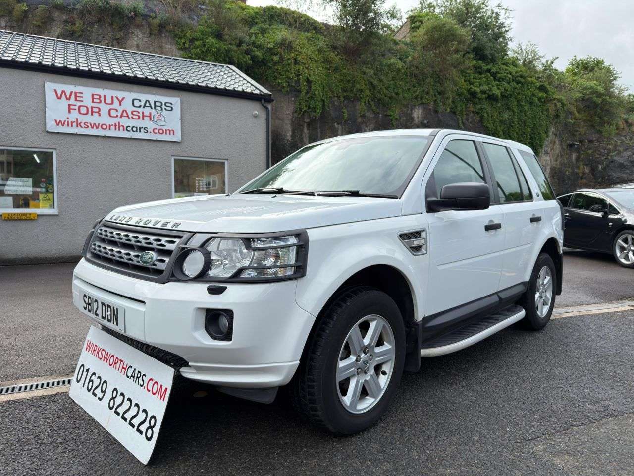 A 2012 LAND ROVER FREELANDER 2 2.2 TD4 GS SUV 5dr Diesel Manual 4WD Euro 5*7 SERVICES*1 OWNER+DEALER* *7 S A 2012 LAND ROVER FREELANDER 2 2.2 TD4 GS SUV 5dr Diesel Manual 4WD Euro 5*7 SERVICES*1 OWNER+DEALER* *7 S