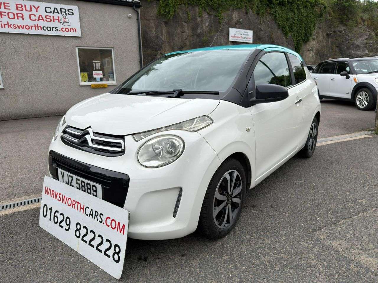 A 2016 CITROEN C1 1.2 PureTech Flair Hatchback 3dr Petrol Manual Euro 6 * PART/X TO CLEAR, 20 A 2016 CITROEN C1 1.2 PureTech Flair Hatchback 3dr Petrol Manual Euro 6 * PART/X TO CLEAR, 20
