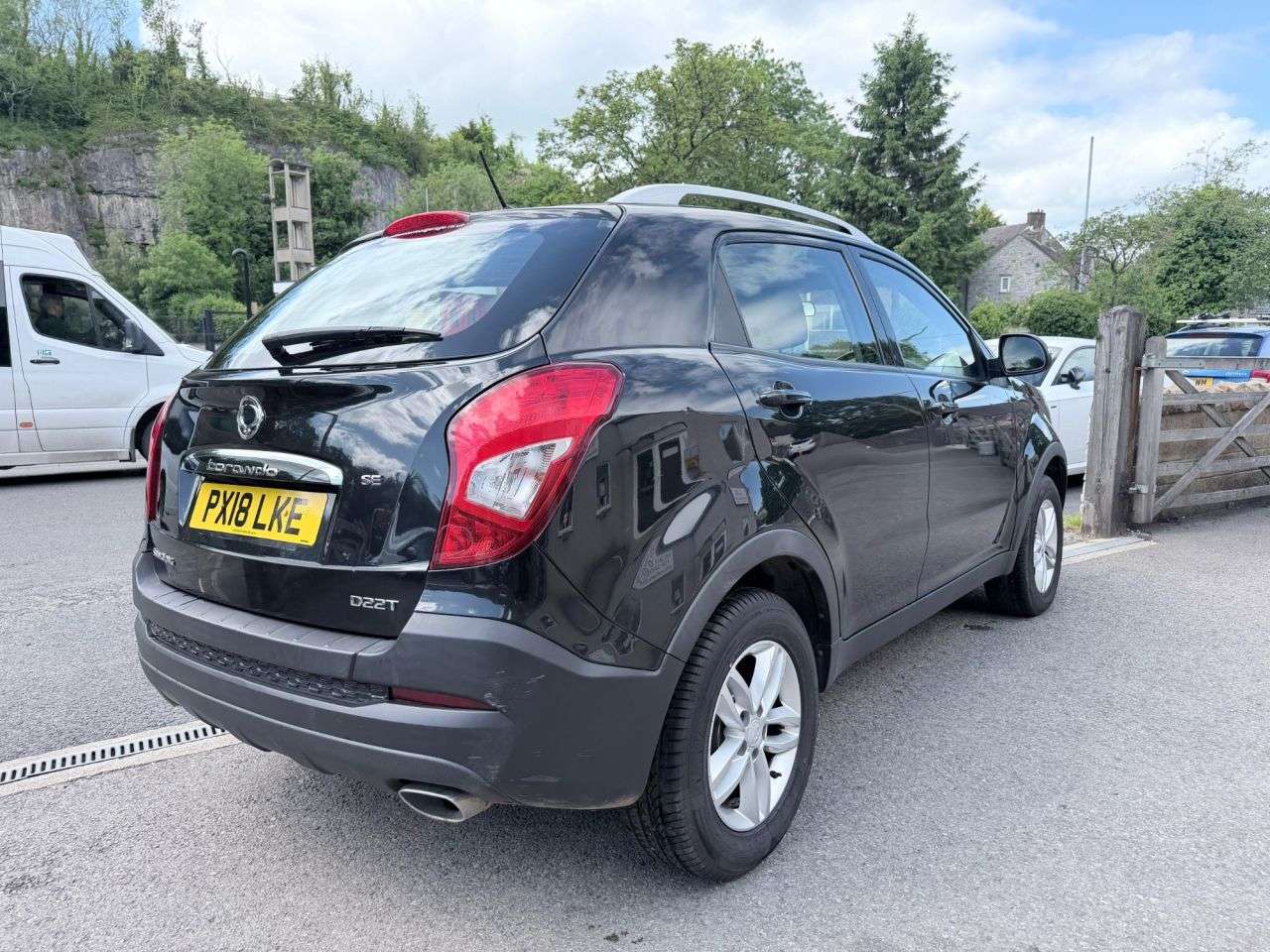 A 2018 SSANGYONG KORANDO 2.2D SE SUV 5dr Diesel Manual Euro 6 (178 ps)*FSH 8 STAMPS*2 OWNERS* **FSH A 2018 SSANGYONG KORANDO 2.2D SE SUV 5dr Diesel Manual Euro 6 (178 ps)*FSH 8 STAMPS*2 OWNERS* **FSH