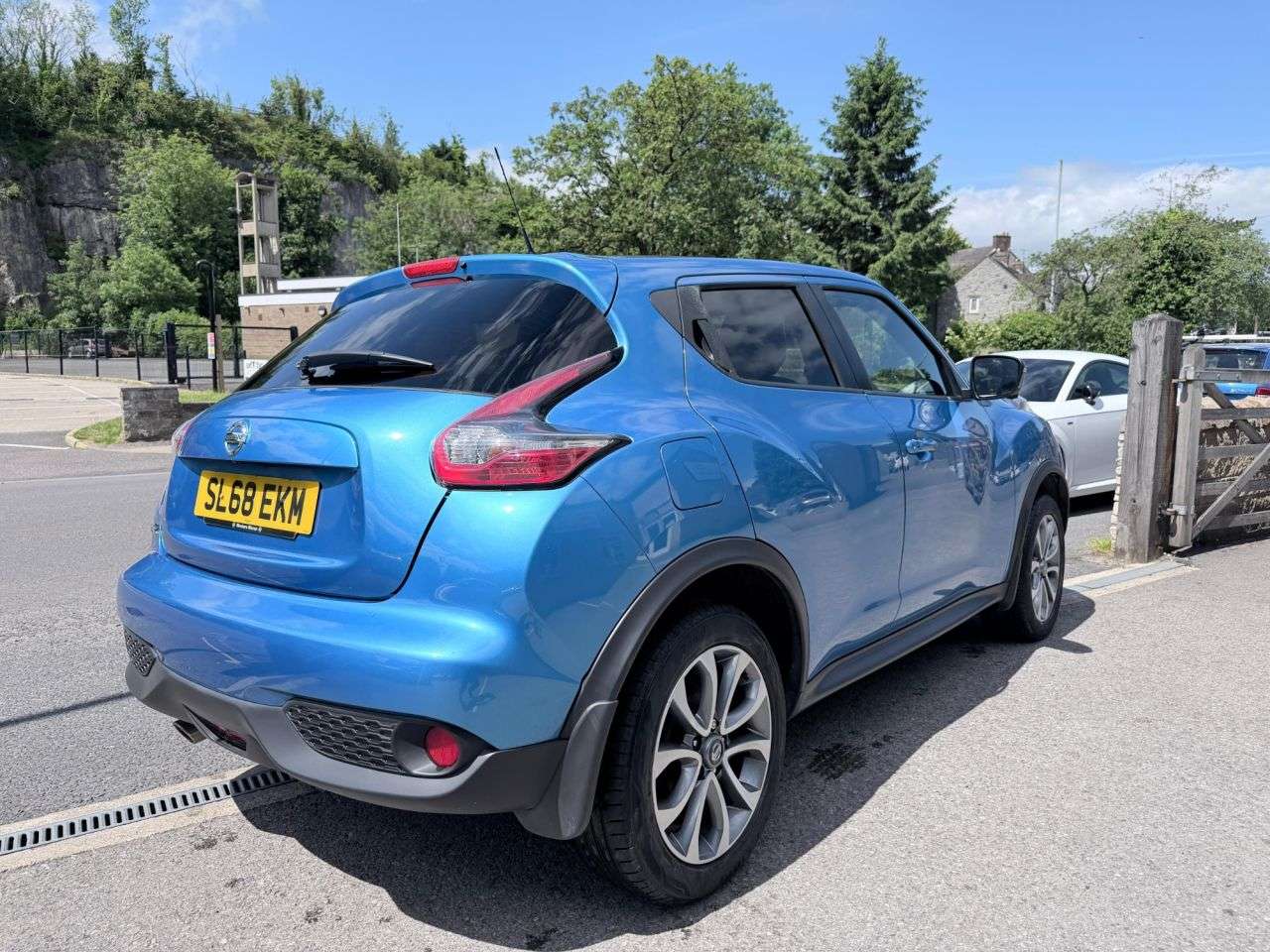 A 2018 NISSAN JUKE 1.5 dCi Tekna SUV 5d Diesel Manual Euro 6*1 OWNER*FSH 6 STAMPS*LEATHER* *FS A 2018 NISSAN JUKE 1.5 dCi Tekna SUV 5d Diesel Manual Euro 6*1 OWNER*FSH 6 STAMPS*LEATHER* *FS
