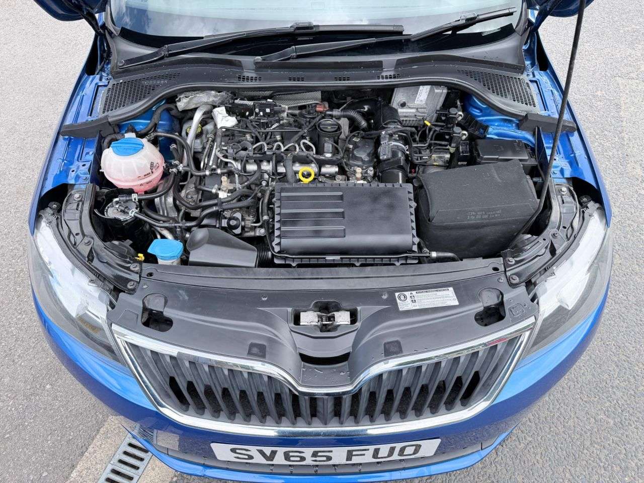 2015 SKODA RAPID 2015 SKODA RAPID