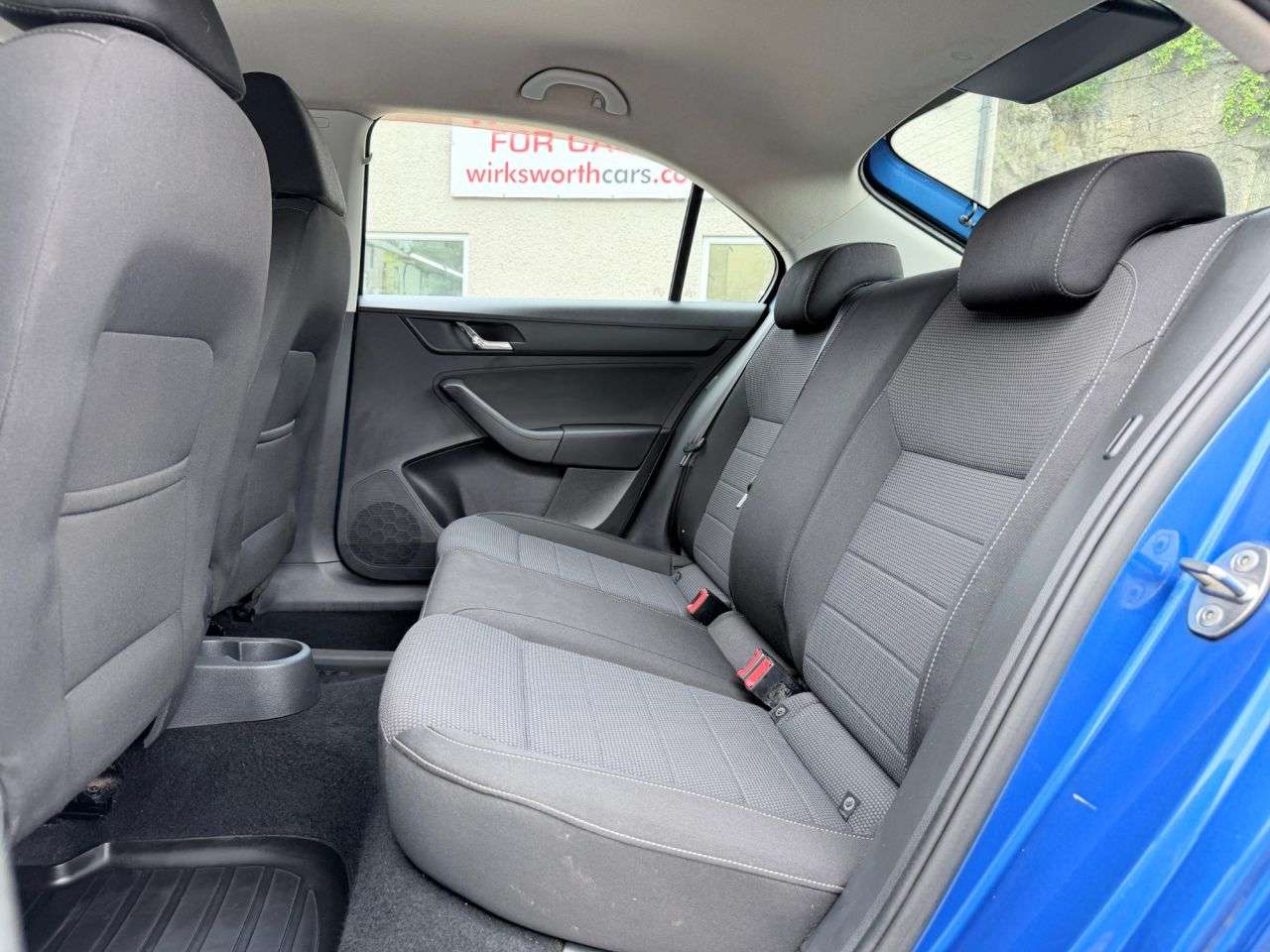 2015 SKODA RAPID 2015 SKODA RAPID