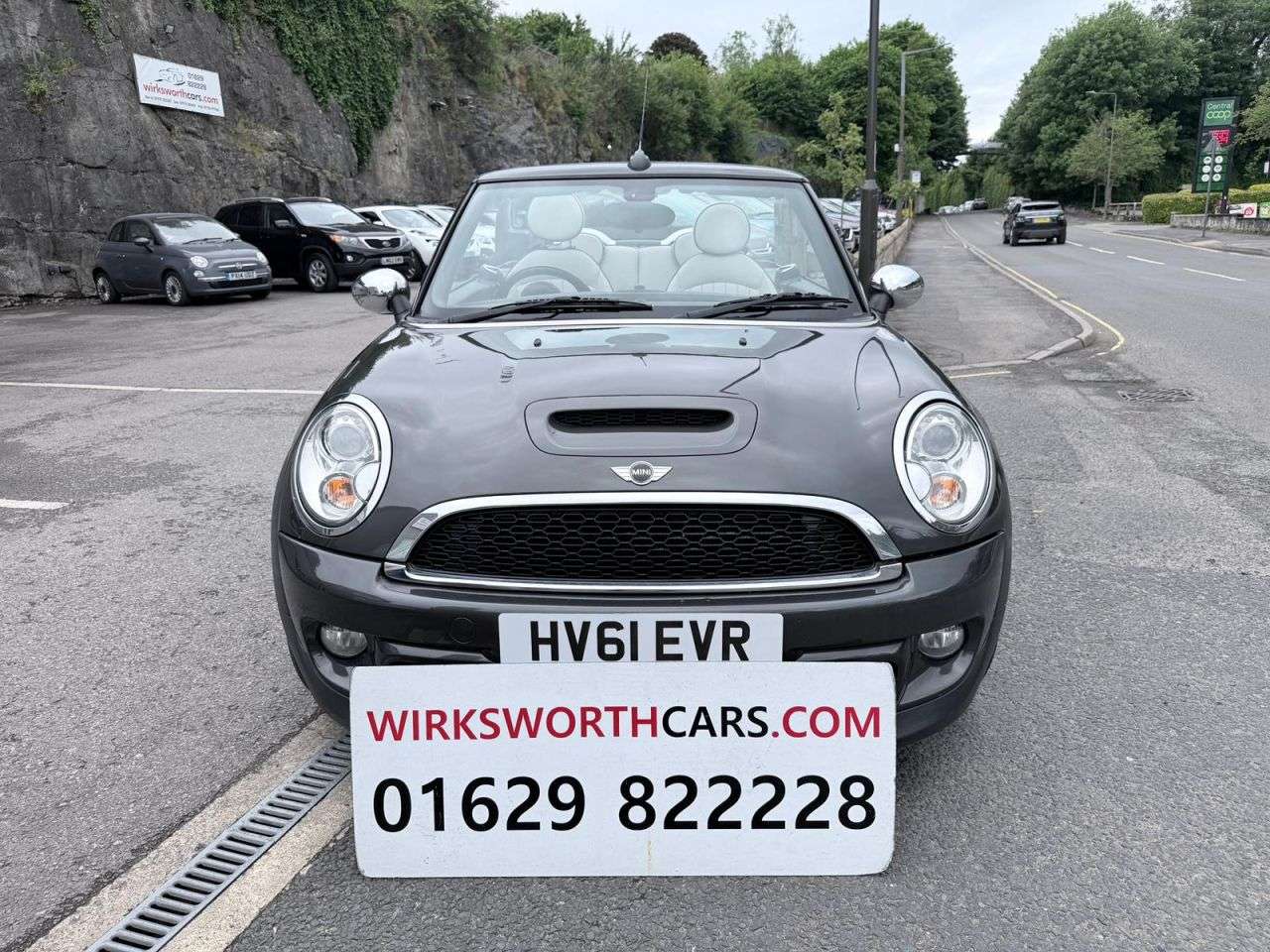 2011 MINI CONVERTIBLE 2011 MINI CONVERTIBLE