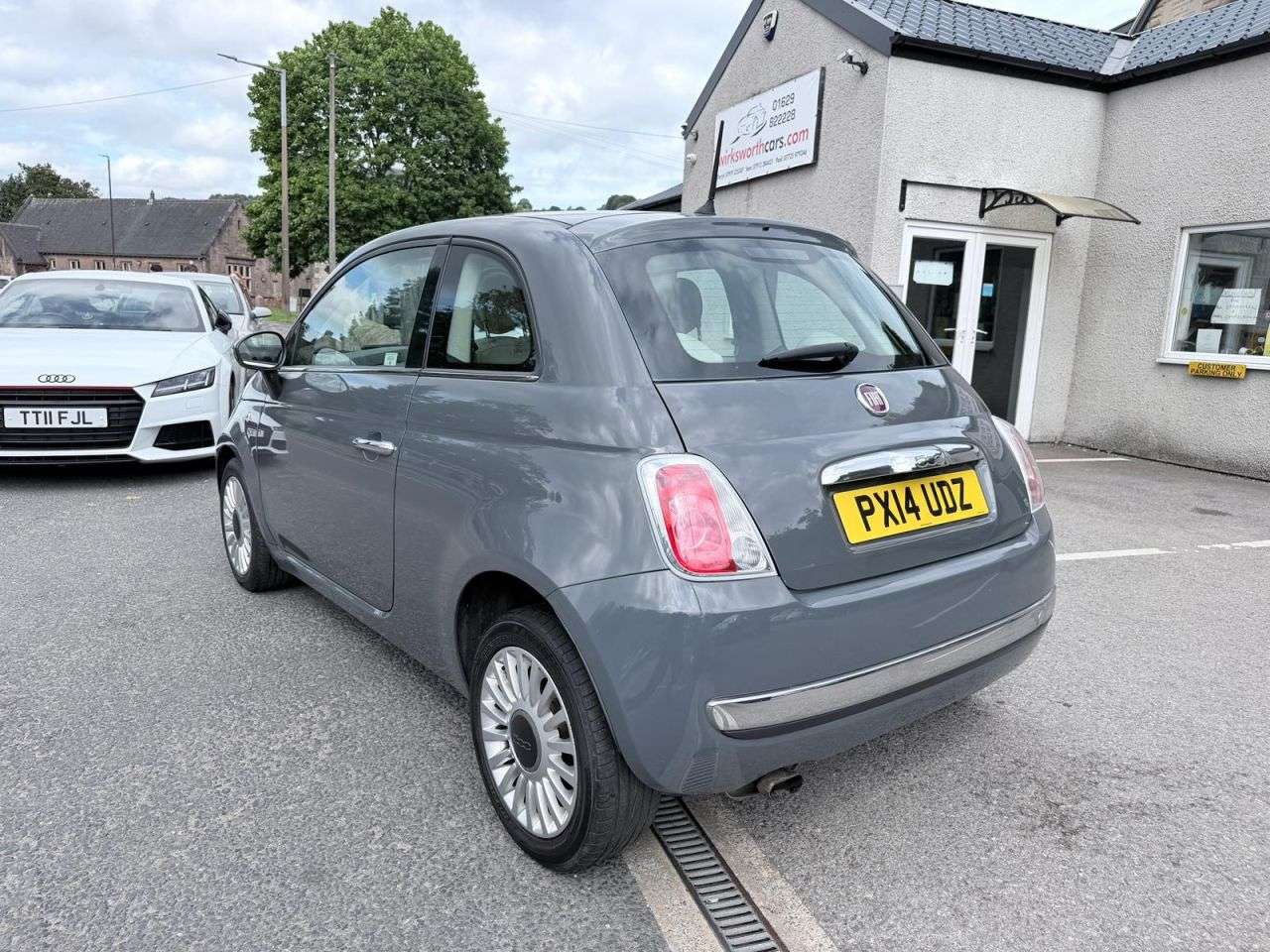 A 2014 FIAT 500 1.2 Lounge Hatch 3dr Petrol Manual **1 LADY OWNER FROM NEW**£35 R/TAX** PX A 2014 FIAT 500 1.2 Lounge Hatch 3dr Petrol Manual **1 LADY OWNER FROM NEW**£35 R/TAX** PX
