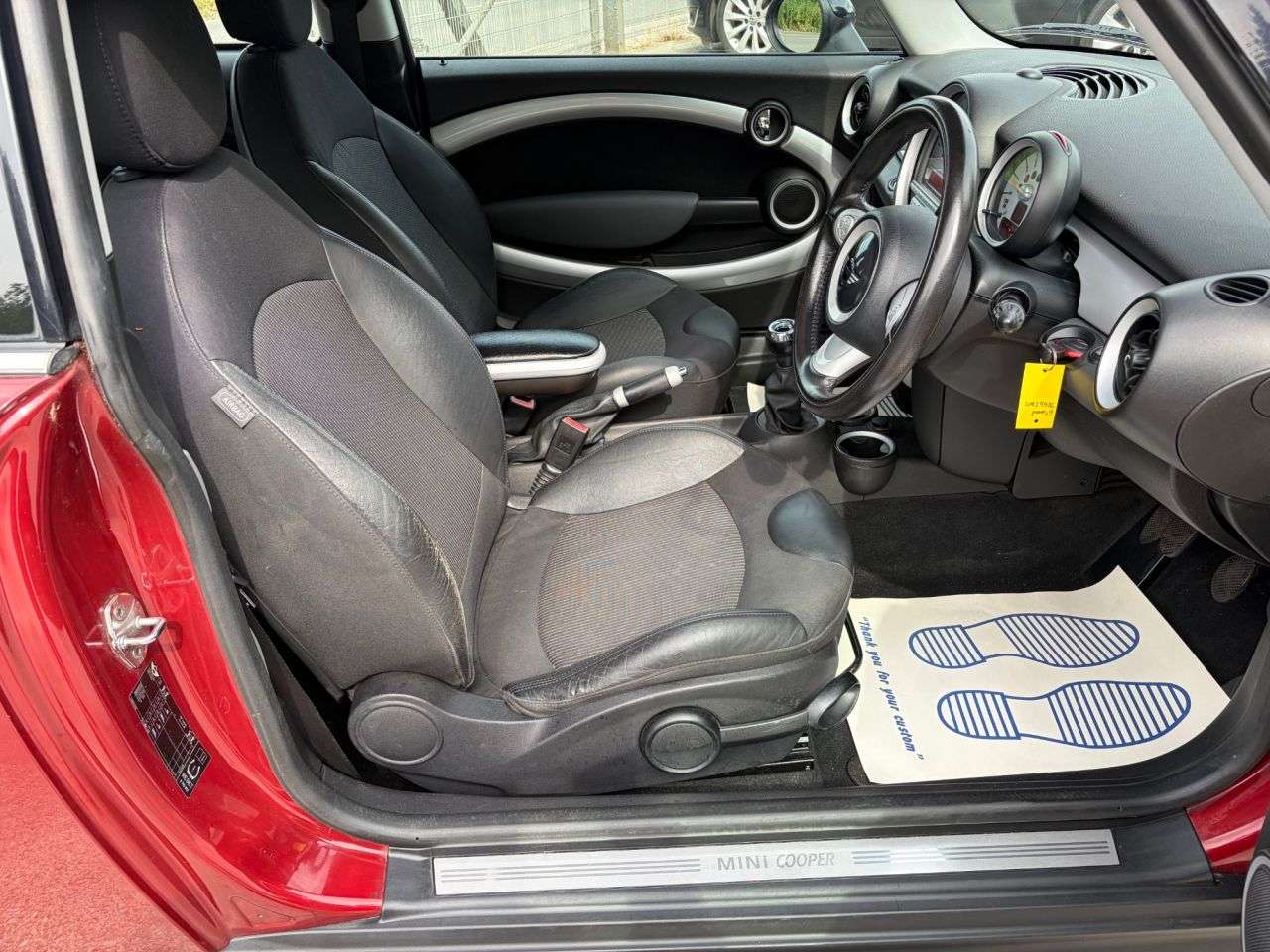 2009 MINI HATCH 2009 MINI HATCH