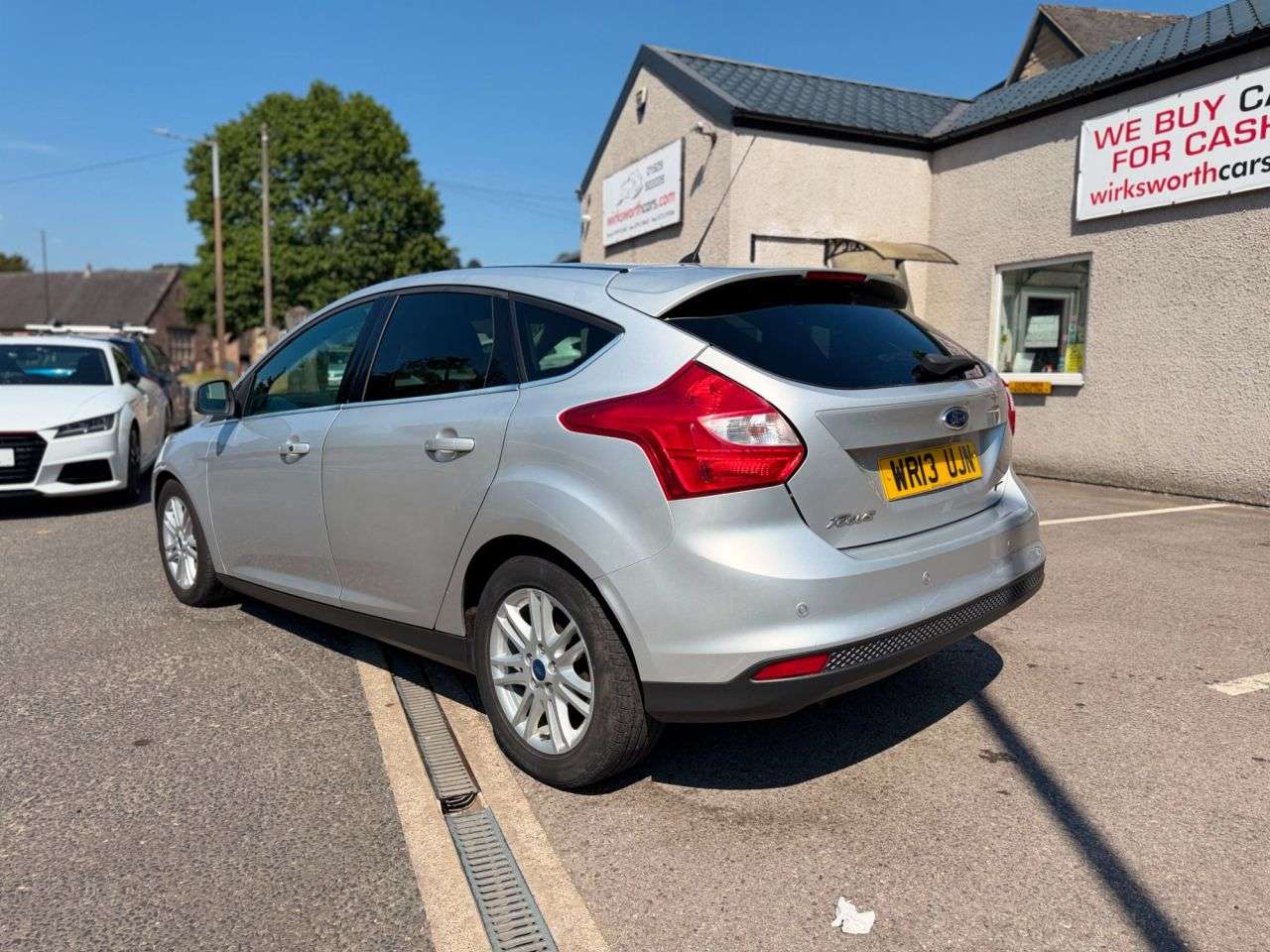 A 2013 FORD FOCUS 1.0T EcoBoost Titanium 5dr Hatch Petrol Manual*GOOD HISTORY+BELT DONE* *GOO A 2013 FORD FOCUS 1.0T EcoBoost Titanium 5dr Hatch Petrol Manual*GOOD HISTORY+BELT DONE* *GOO