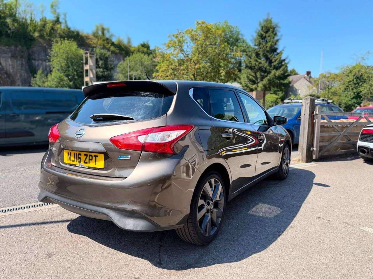 A 2016 NISSAN PULSAR 1.5 dCi Tekna 5dr hatch Diesel Manual Euro 6*FSH*CAMBELT DONE @ 74562 m* *F A 2016 NISSAN PULSAR 1.5 dCi Tekna 5dr hatch Diesel Manual Euro 6*FSH*CAMBELT DONE @ 74562 m* *F