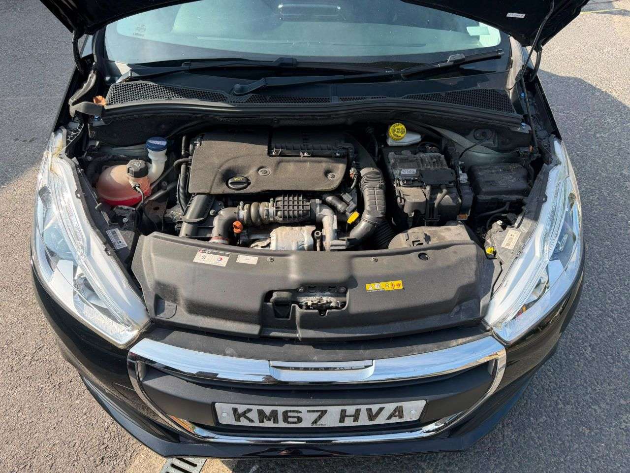 2017 PEUGEOT 208 2017 PEUGEOT 208