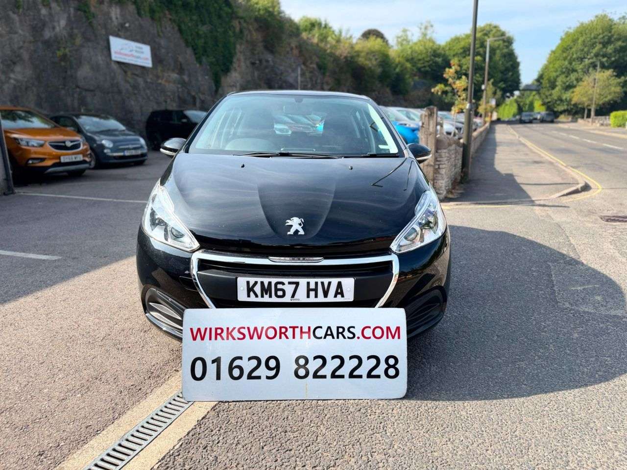 2017 PEUGEOT 208 2017 PEUGEOT 208