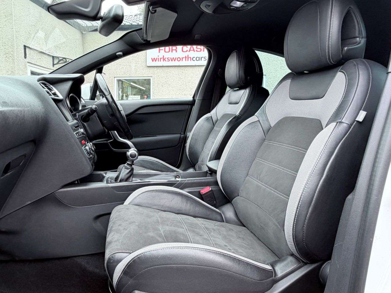 2016 DS AUTOMOBILES DS 4 2016 DS AUTOMOBILES DS 4