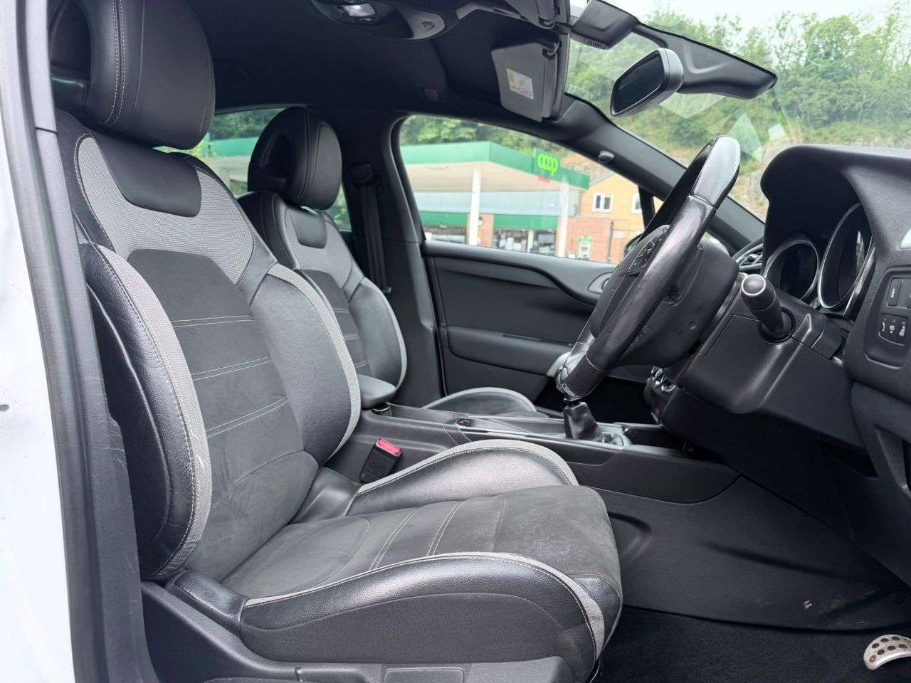 2016 DS AUTOMOBILES DS 4 2016 DS AUTOMOBILES DS 4
