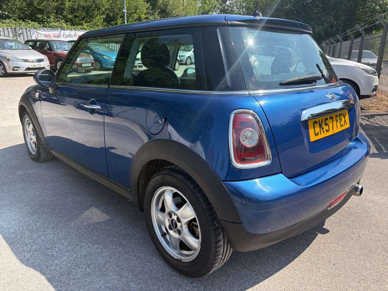 A 2007 MINI HATCH 1.4 One Hatchback 3dr Petrol Manual Euro 4 *PART/X TO CLEAR, SERVICE HISTOR A 2007 MINI HATCH 1.4 One Hatchback 3dr Petrol Manual Euro 4 *PART/X TO CLEAR, SERVICE HISTOR