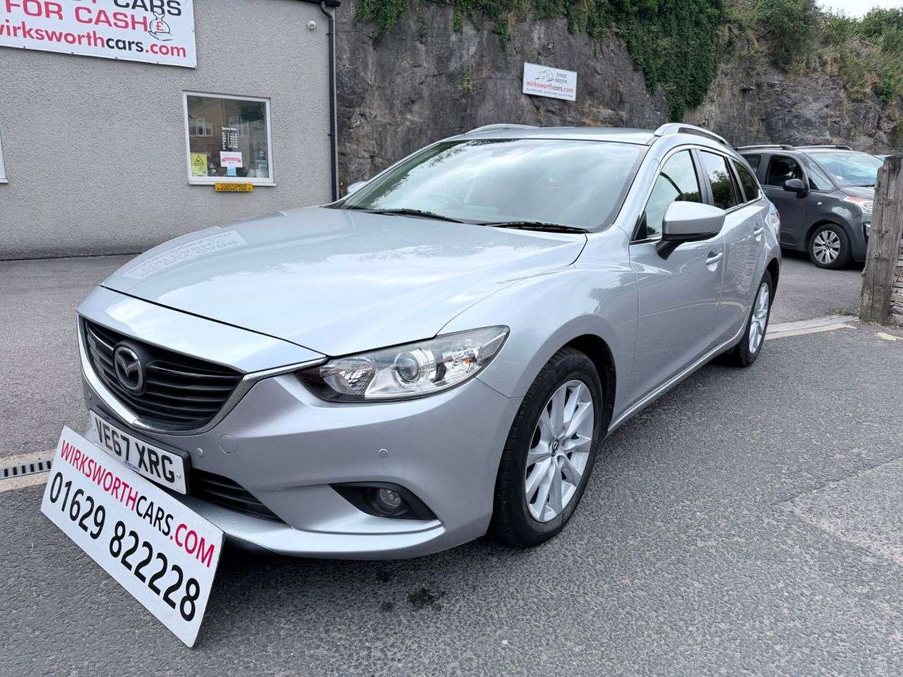 A 2018 MAZDA MAZDA6 2.2 SKYACTIV-D SE-L Nav Estate 5dr Diesel Auto Euro 6*FMDSH 12 STAMPS* *FMD A 2018 MAZDA MAZDA6 2.2 SKYACTIV-D SE-L Nav Estate 5dr Diesel Auto Euro 6*FMDSH 12 STAMPS* *FMD