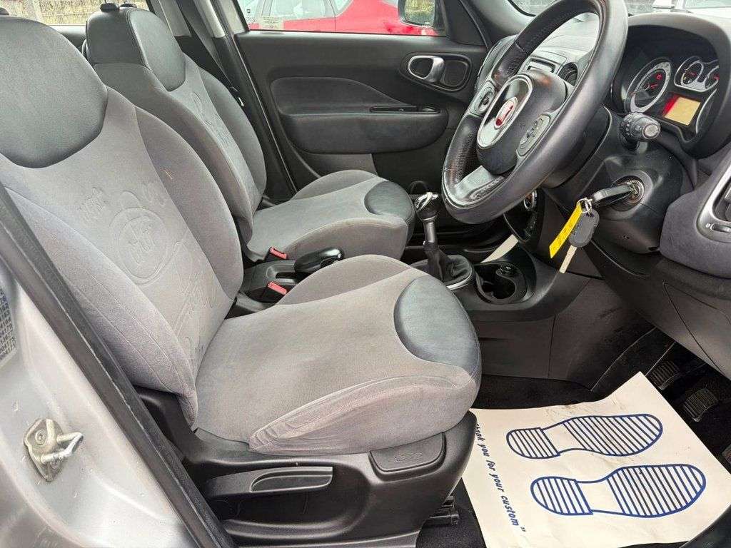 2013 FIAT 500L 2013 FIAT 500L