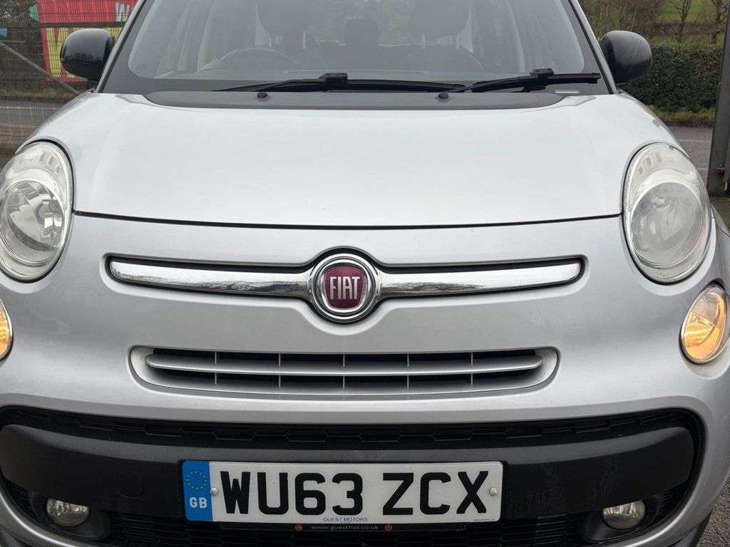 2013 FIAT 500L 2013 FIAT 500L
