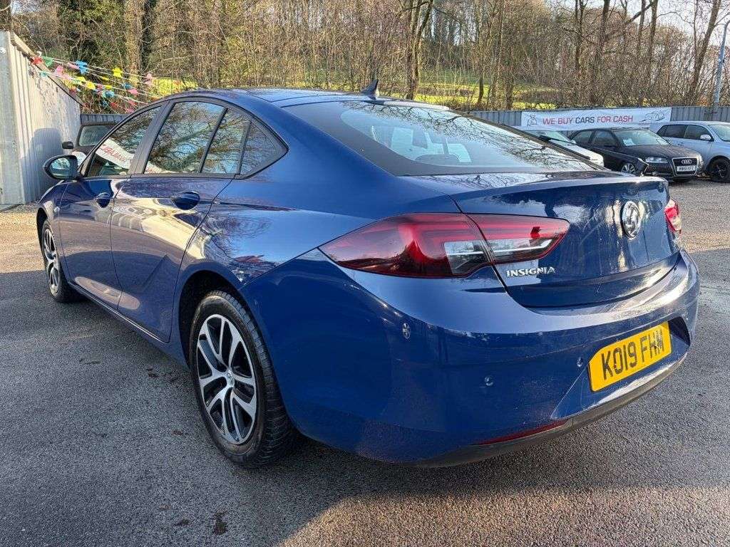 A 2019 VAUXHALL INSIGNIA 1.6 Turbo D ecoTEC Design Nav Grand Sport 5dr Diesel Manual Euro 6*) SAT NA A 2019 VAUXHALL INSIGNIA 1.6 Turbo D ecoTEC Design Nav Grand Sport 5dr Diesel Manual Euro 6*) SAT NA