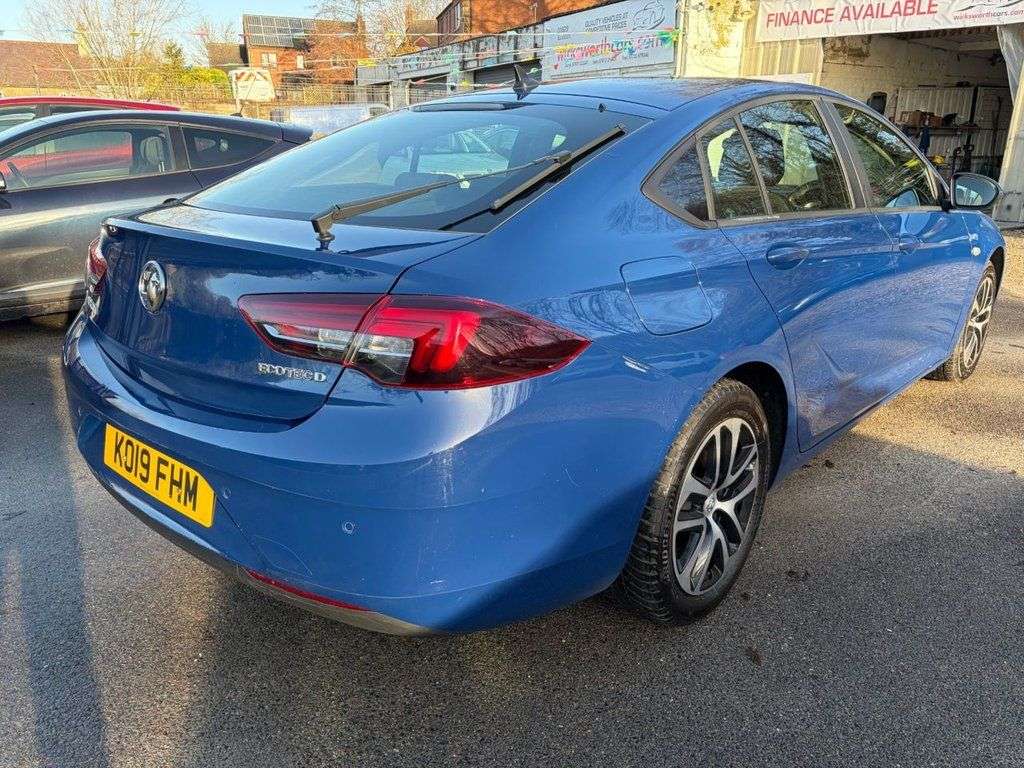 A 2019 VAUXHALL INSIGNIA 1.6 Turbo D ecoTEC Design Nav Grand Sport 5dr Diesel Manual Euro 6*) SAT NA A 2019 VAUXHALL INSIGNIA 1.6 Turbo D ecoTEC Design Nav Grand Sport 5dr Diesel Manual Euro 6*) SAT NA