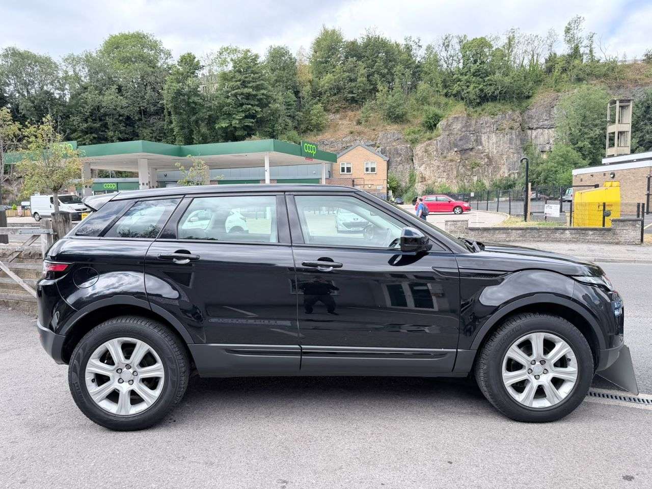 2018 LAND ROVER RANGE ROVER EVOQUE 2018 LAND ROVER RANGE ROVER EVOQUE