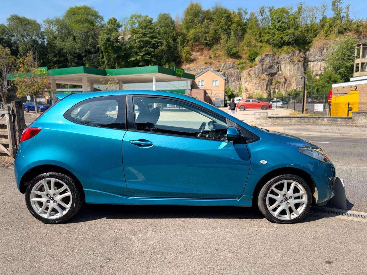 2013 MAZDA MAZDA2 2013 MAZDA MAZDA2