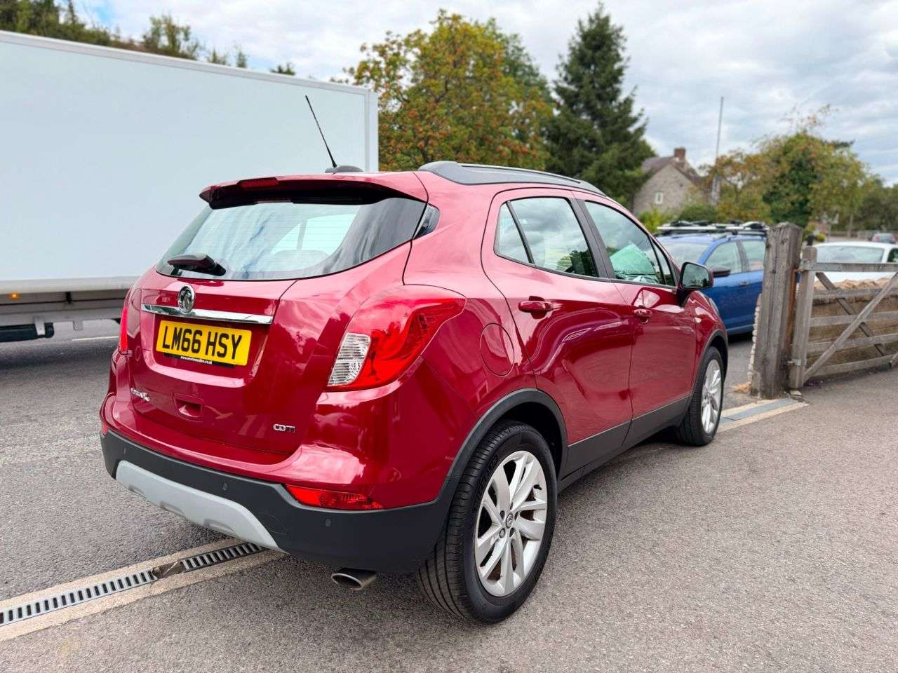 A 2017 VAUXHALL MOKKA X 1.6 CDTi Active SUV 5dr Diesel Auto Euro 6*HISTORY*AUTOMATIC* *AUTOMATIC*HI A 2017 VAUXHALL MOKKA X 1.6 CDTi Active SUV 5dr Diesel Auto Euro 6*HISTORY*AUTOMATIC* *AUTOMATIC*HI