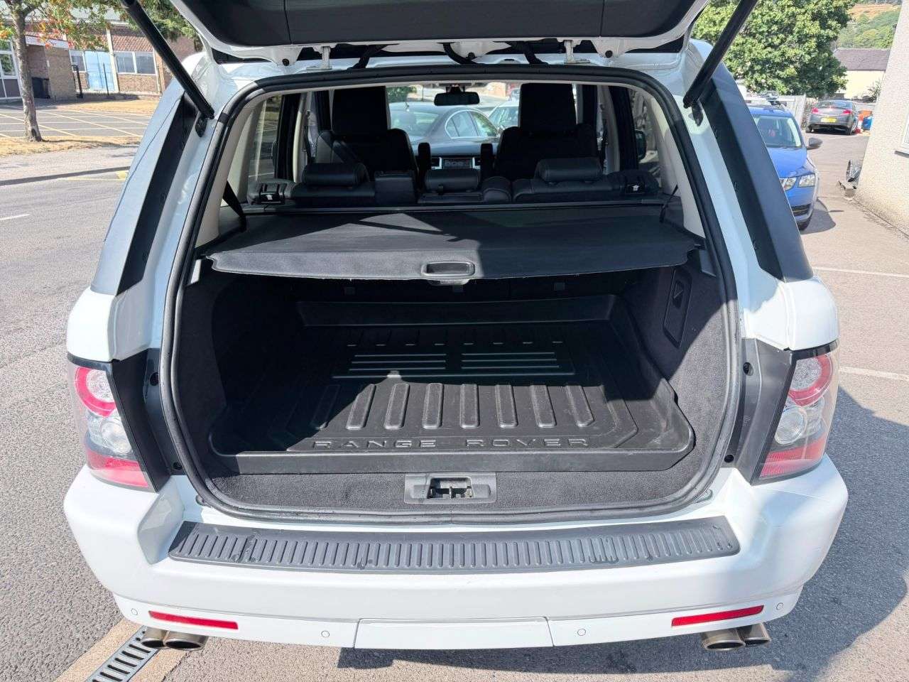 2011 LAND ROVER RANGE ROVER SPORT 2011 LAND ROVER RANGE ROVER SPORT