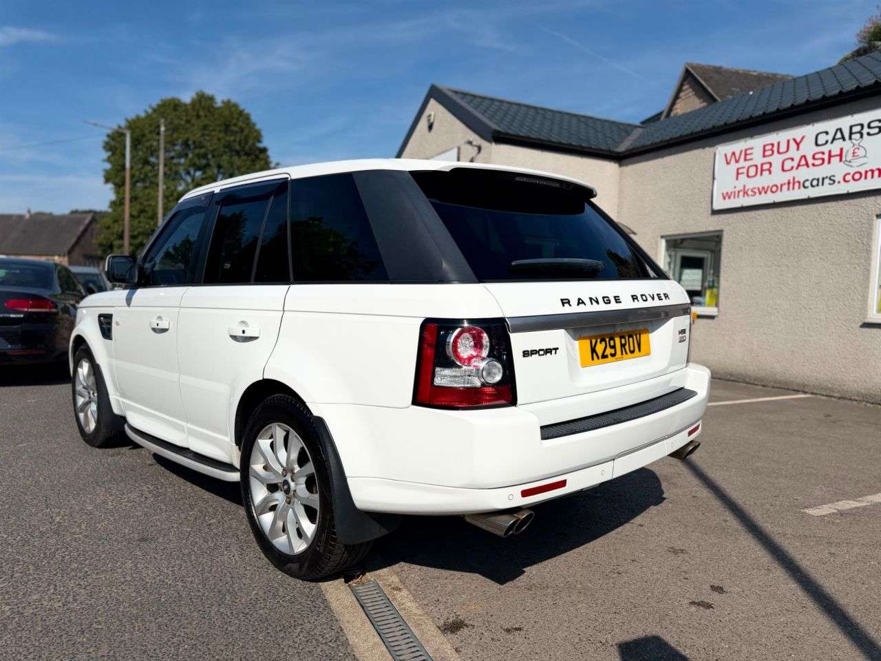 A 2011 LAND ROVER RANGE ROVER SPORT 3.0 SD V6 HSE SUV 5dr Diesel Auto 4WD Euro5*FSH*LAST OWNER 7yrs*255BHP *FSH A 2011 LAND ROVER RANGE ROVER SPORT 3.0 SD V6 HSE SUV 5dr Diesel Auto 4WD Euro5*FSH*LAST OWNER 7yrs*255BHP *FSH